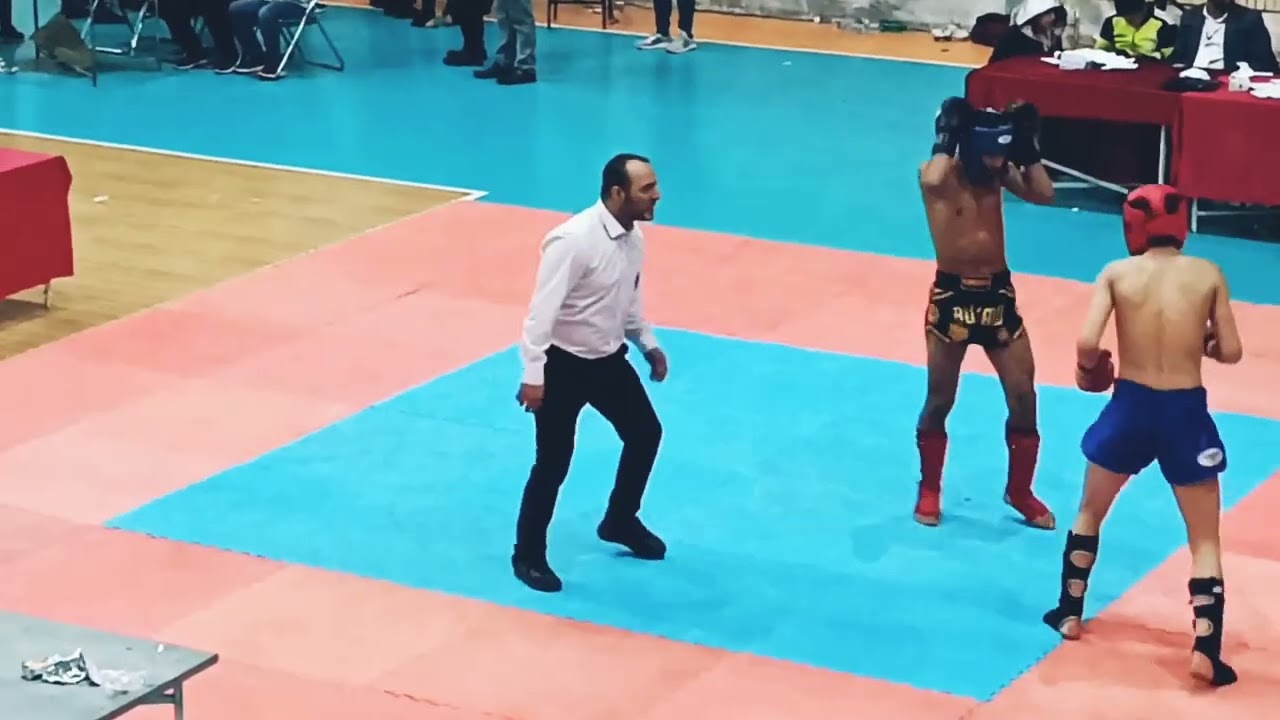 Kickboxing competitions مسابقه مرتضی موسوی