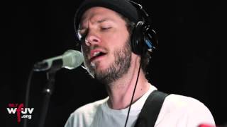 Nico Yaryan - "Just Tell Me" (Live at WFUV) chords