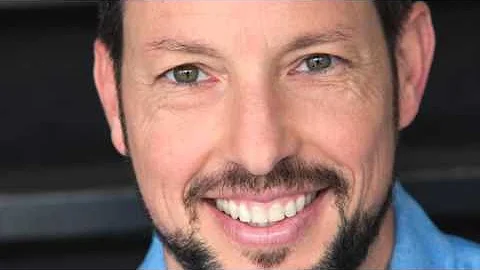 Stephen Gimenez English and Spanish Voice demo