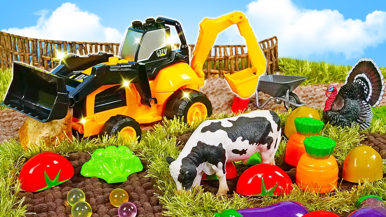 Трактор готов. Машины помощники на ферме. Трактора помощники. Машины помощники животные на ферме. Серый трактор сади реклама.