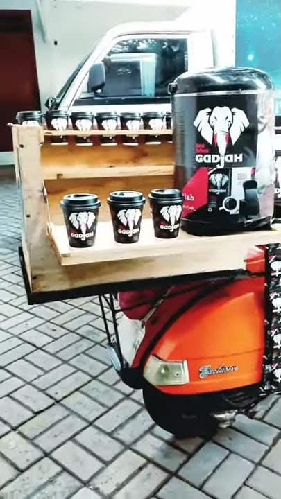 Vespa PX featuring kopi Tubruk Gadjah.. semoga berkah🙏