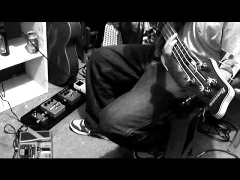 CHETES - grados bajo cero "mexican cover bass"