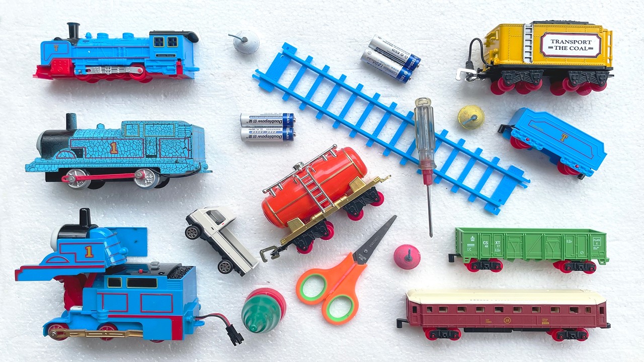 Unboxing Dan Merakit 3 Mainan Kereta Api Thomas, Kereta Api Vintage, Kereta Uap Classic - Train Toys