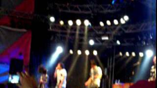 You Me At Six - Poker Face (Pinkpop 2009)