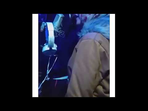 اغنيه انا ضحيت بالدنيا عشانك بصوت بنت روعه