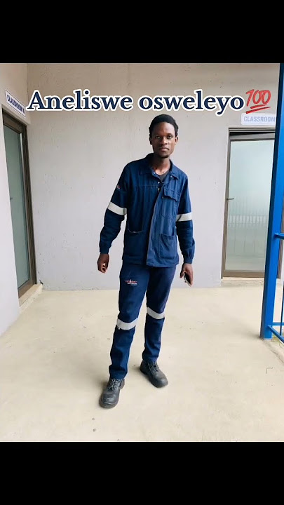 Kuthiwa kuba mnyama kakhulu uma sekuzokhanya😔😭