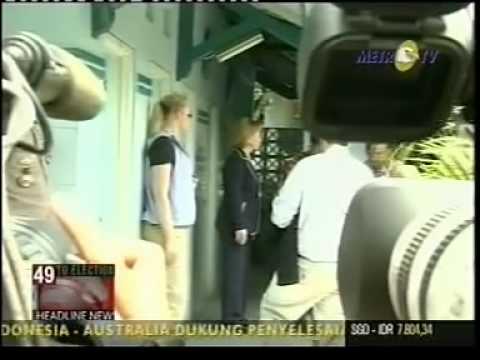 Hillary Clinton Mengunjungi proyek MCK plus di Petojo, Jakarta Pusat   Metro TV 2009