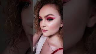 Beautiful makeup with wings 😍😍😍 такі різні стрілочки