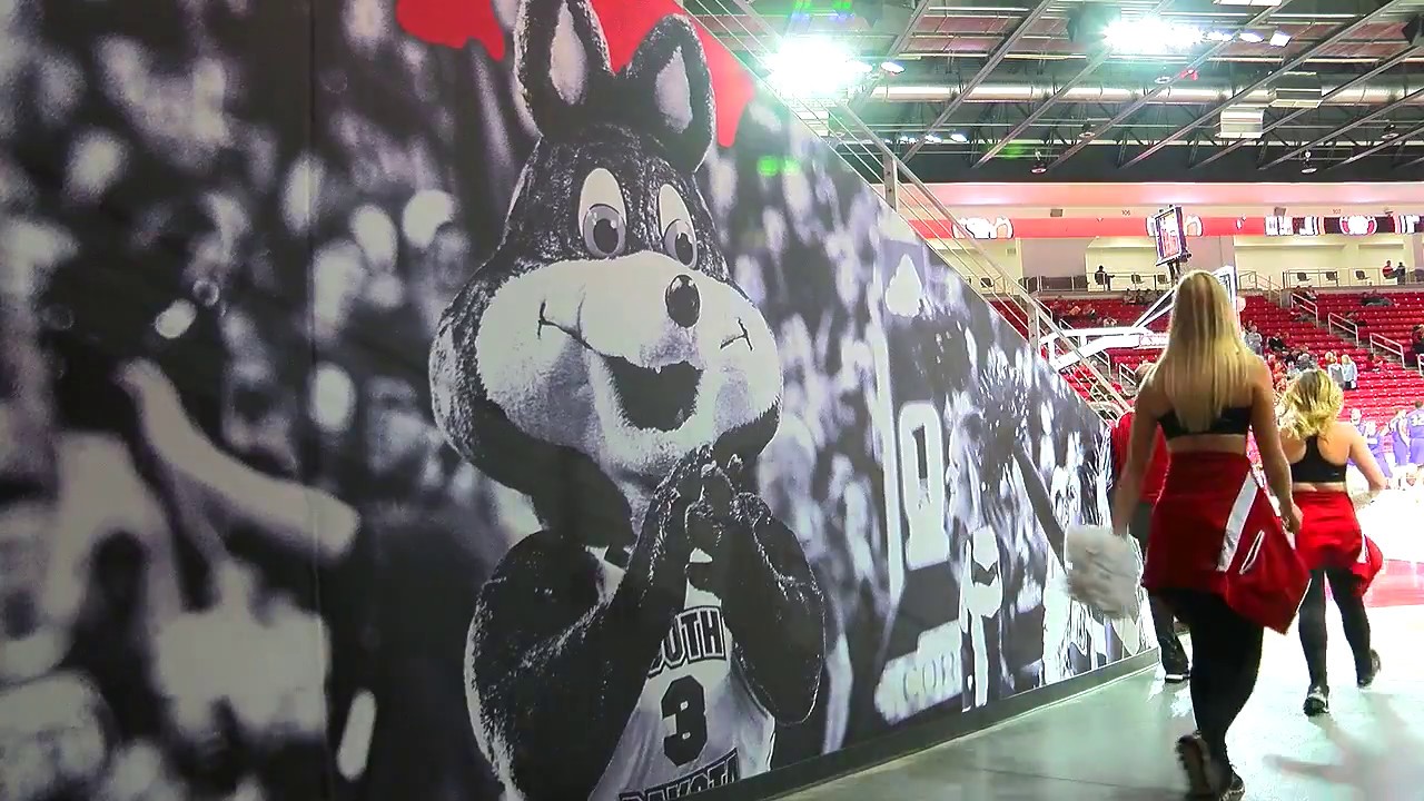 110916_Basketball_VO