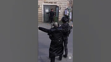 Tensions Erupt In Mea Shearim Jerusalem 