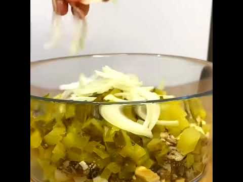Салат на все случаи жизни: 🥗🥗можно и к праздничному столу и на ужин . 💥