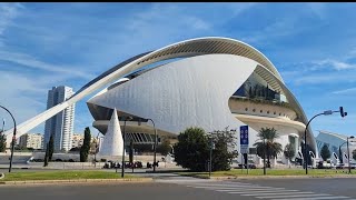 BARRIO DE LA CIUDAD DE LAS ARTES Y LAS CIENCIAS DE VALENCIA Moderno barrio en expansión.