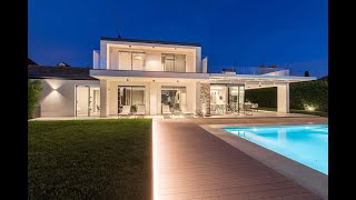 Luxury villa Lazise with modern design for sale