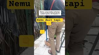 Nemu Duit Di Cuekin shorts funny senimanrambut
