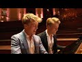 Das Klavierduo Lucas & Arthur Jussen bei KlickKlack