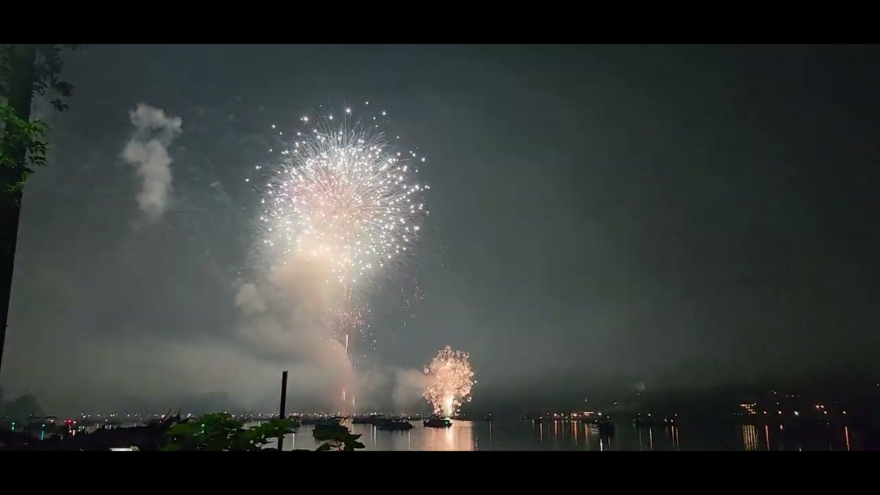 Pistakee Bay 2024 Firework Finale