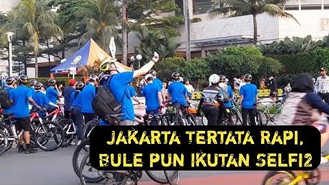 Jakarta Tertata Rapi, Bule pun Ikutan Selfi2 ‼️ CFD ERA ANIES BASWEDAN
