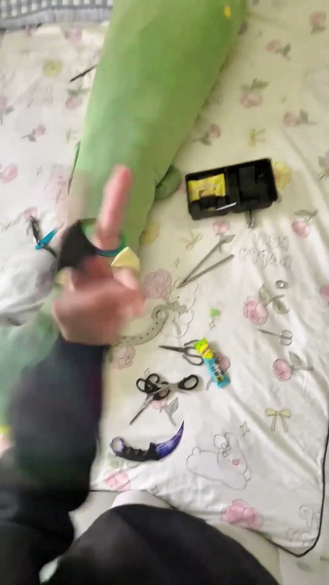 Skilled scissors memory