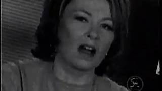 Johnny rotten thrown off the Rossanne Barr show pre show