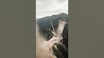 Domino Bridge Collapse Caught on Camera!