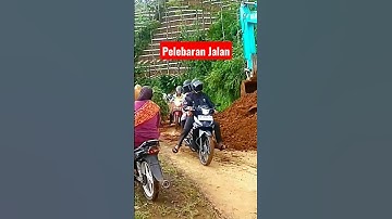 Pelebaran jalan Binangun - Lumajang Watumalang