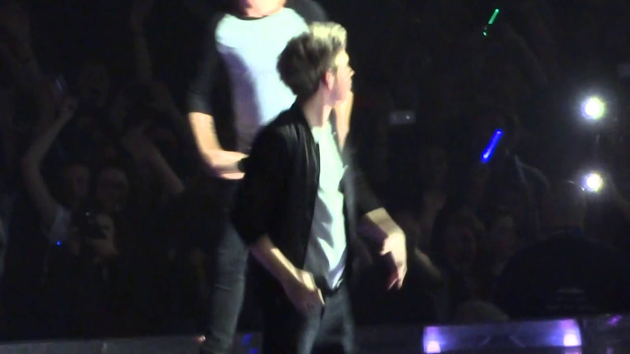 One Way Or Another - One Direction April 1st Live, O2 Arena, London