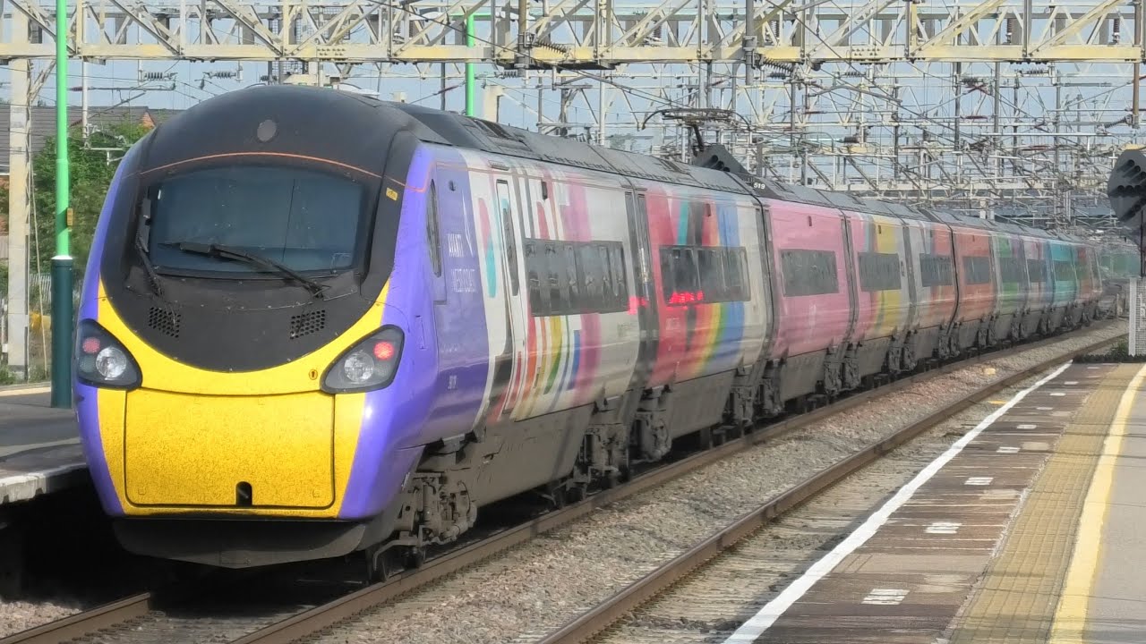 An Hour At Nuneaton 7th May 2025 Freight trains Passenger Trains WCML