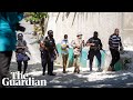 Haiti: police kill suspects in gun battle after assassination of president