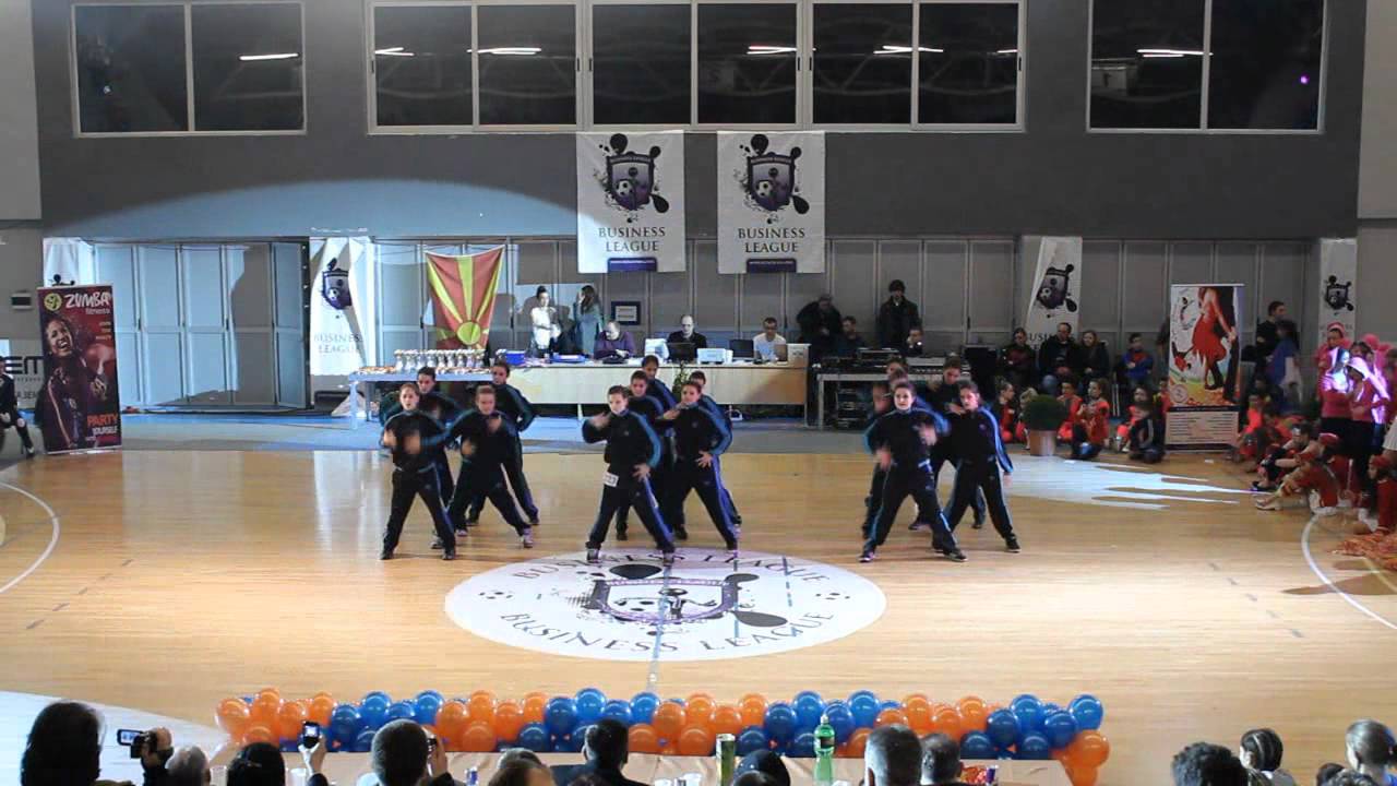 STUDIO BREJK A LEG - GIRLS GIRLS GIRLS 4-TH PLACE FORMATION JUNIORS breakdance classes nyc