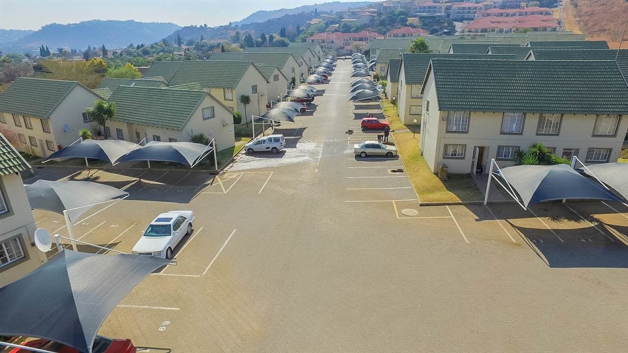 2 Bedroom Duplex for sale in Gauteng Johannesburg Johannesburg