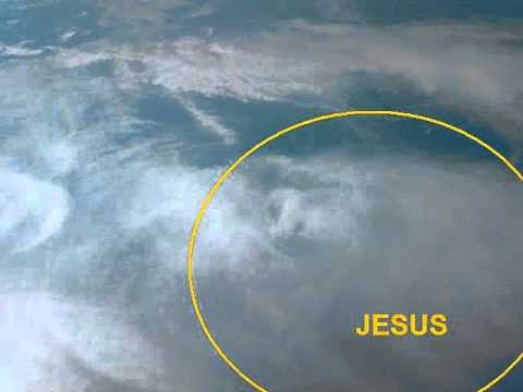 MOST AMAZING CLOUD FORMATION PHOTOs!! Angels announcing God and Jesus!! MUST SEE!! A MIRACLE!!