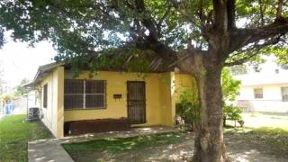1711 NW 1 CT,Miami,FL 33136 Casa En Venta