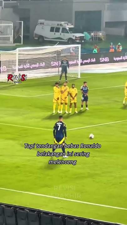 Kapan terakhir kali Ronaldo mencetak gol dari tendangan bebas? 😳🤯