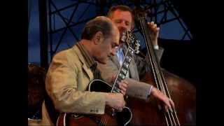 Vignette de la vidéo "Joe Pass & Niels-Henning Orsted Pedersen - Tricostin - LIVE"