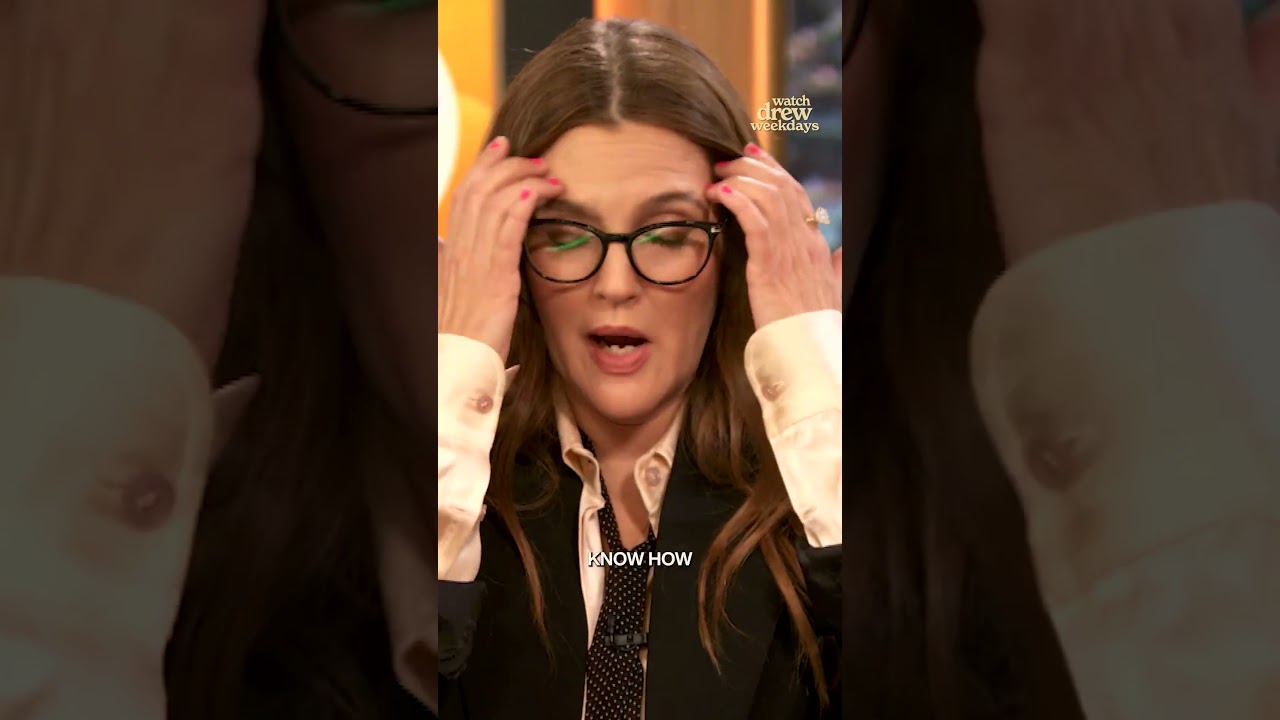 Valerie Bertinelli Reacts to Celebrities Transforming Wedding Rings into Divorce Rings | #Shorts