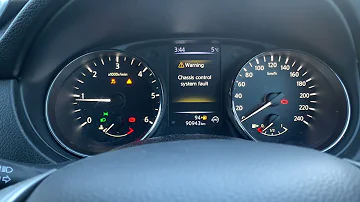 What does warning system fault mean on a Nissan Qashqai?