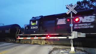NS 3343 Leads LHF on Local West | Hull Ave. Railroad Crossing, Findlay, OH
