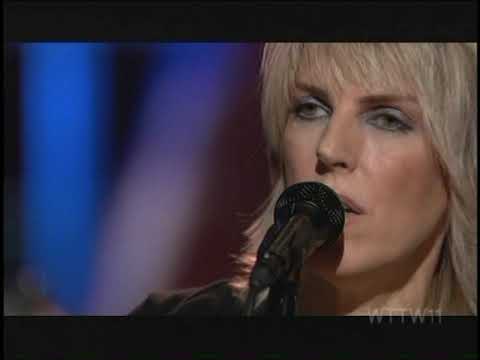 Lucinda Williams - Essence LIVE!
