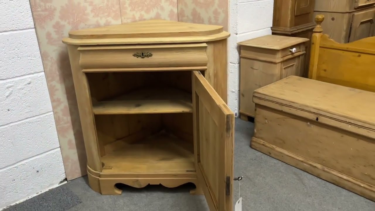 Small Antique Pine Corner Cupboard With Top Drawer (C0152C) 