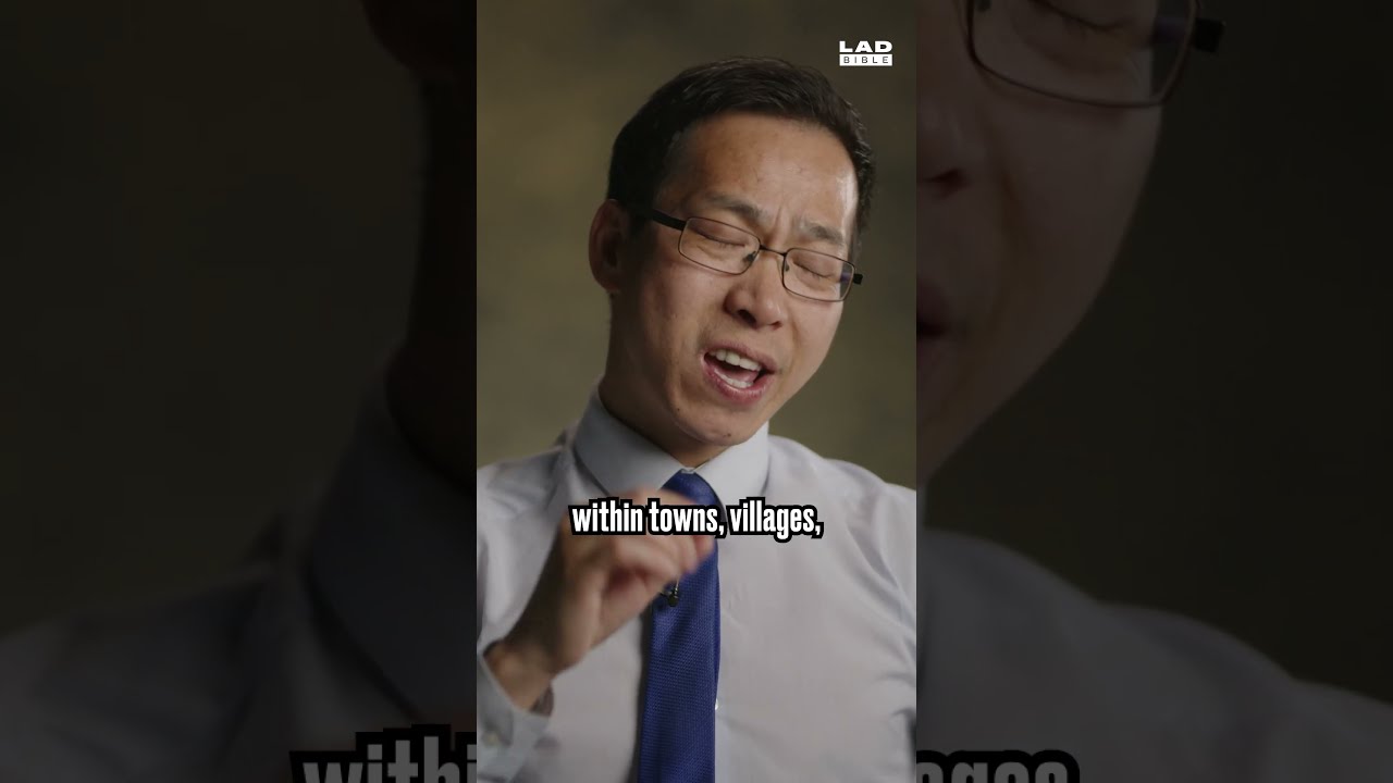 North Korean Escapee Explains What Life There Is Really Like Minutes With