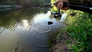 Ну нифига себе он давит там! Уловистая приманка. Рыбалка на красивой речке. Ну нифига себе он давит там! Уловистая приманка. Рыбалка на красивой речке.