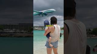 WOW Planes fly right over us at beach ?️✈️ familytravel