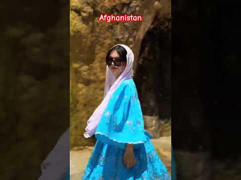 سلام دوستان عزیز لایک فالو شعر کامنت با تشکر    