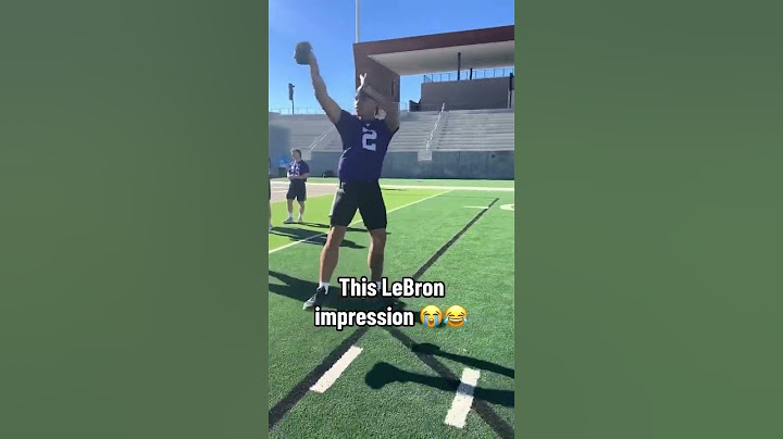 Spot on 😂 (via @uw_football/IG)