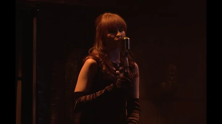 mary kate wiles being perfect for 6 minutes