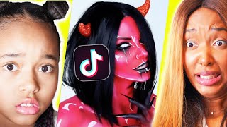 RÉACTION aux HORROR TIKTOK HALLOWEEN 2020 ! (Try Not To Laugh Challenge)