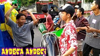 Andeca Andeci Warkop DKI Pemain Musik Ondel Ondel Betawi