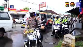 Patroli Humanis dan pembagian bansos || Sat Lantas Polresta Mataram
