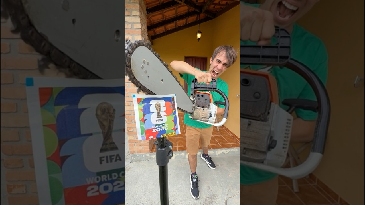 ABRINDO PACOTINHOS DE FIGURINHA