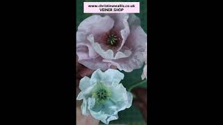 Sugarflowers:  Poppy Veiner #shorts How to Wire / Vein Large Gumpaste  or Clay Flowers / Petals